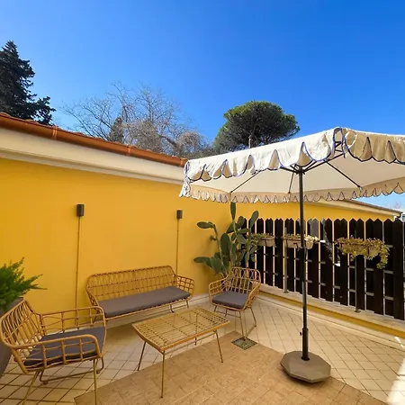 Apartament Sans Soucis - Design - Near Center, & Station Nettuno